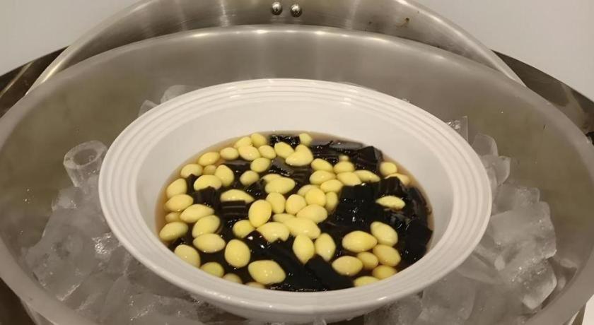 Sans Hotel Ratchaburi Екстериор снимка